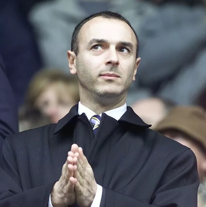 经济与竞技, 列维对此也