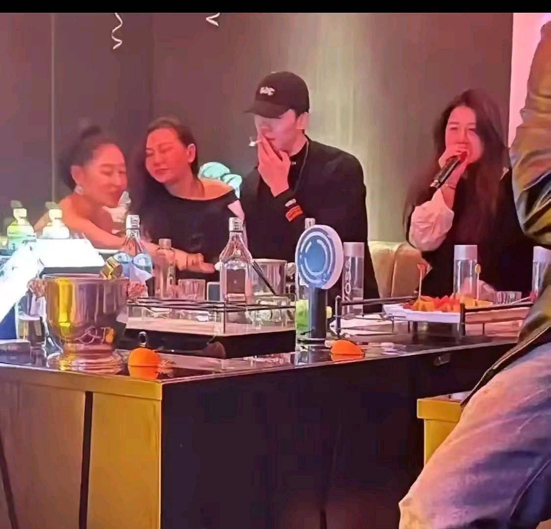 即使在CB, 的NBA前, 次罚球 即使在CB, 的NBA前, 次罚球